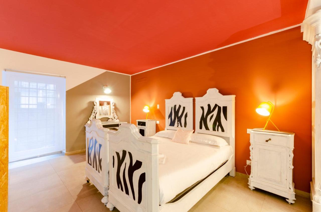 Joivy Vibrant Open-Plan Apt For 6 In Historic Centre Apartment Genoa Exterior photo