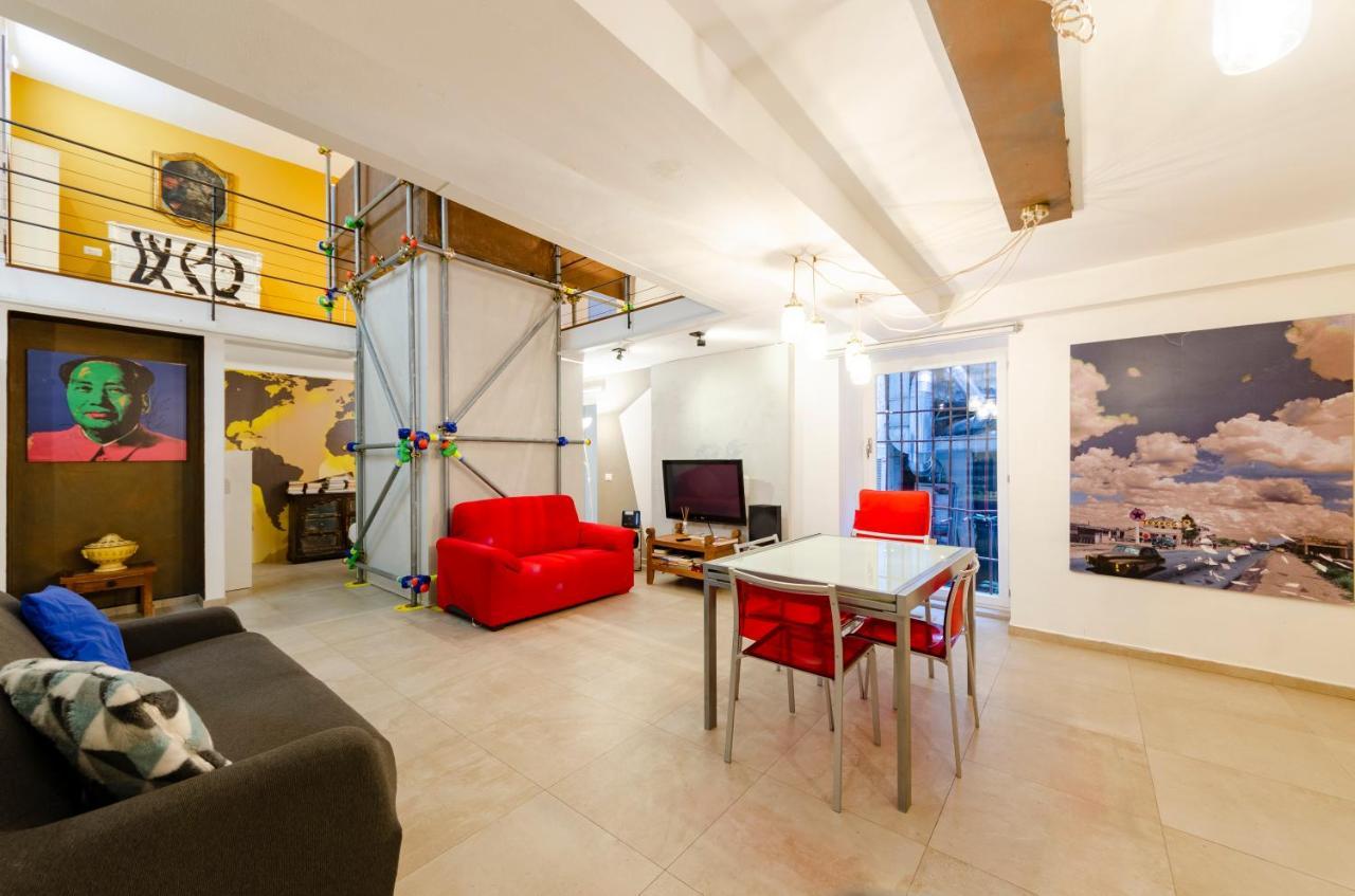 Joivy Vibrant Open-Plan Apt For 6 In Historic Centre Apartment Genoa Exterior photo